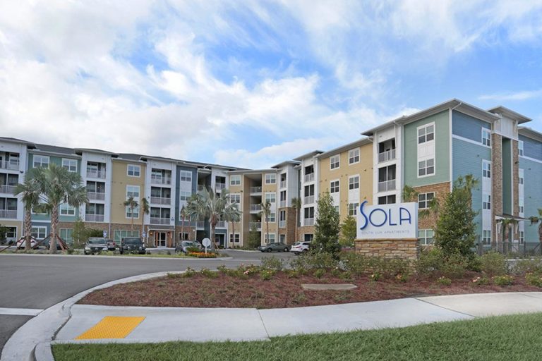 sola south lux apartments jacksonville fl welcome to sola south lux apartments 5 768x512